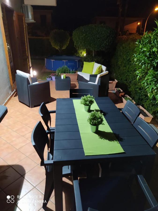 Lilla - Home And Garden Riposto Kültér fotó